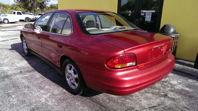 1999 Oldsmobile Intrigue FWD 4dr Sport