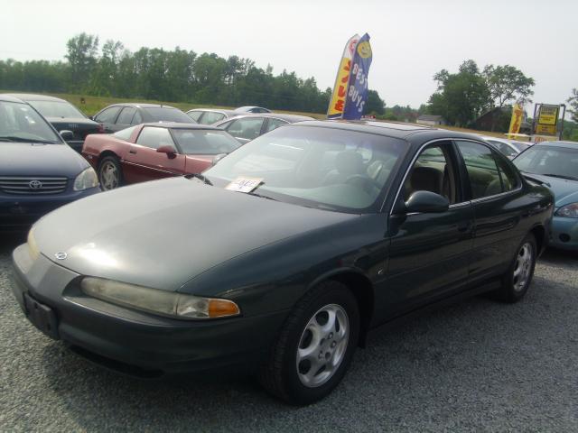 1999 Oldsmobile Intrigue S Sedan