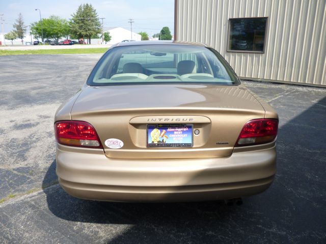 1999 Oldsmobile Intrigue S Sedan