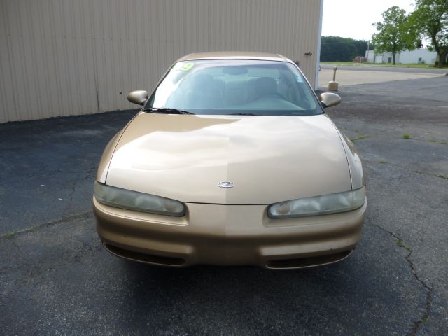 1999 Oldsmobile Intrigue S Sedan