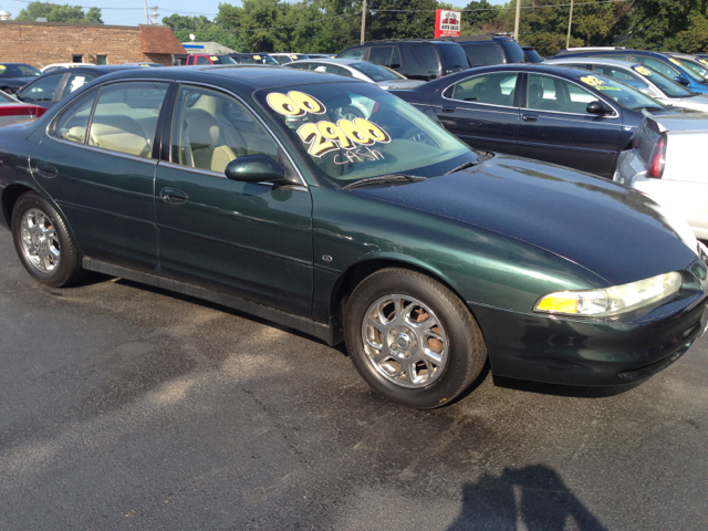 2000 Oldsmobile Intrigue S Sedan