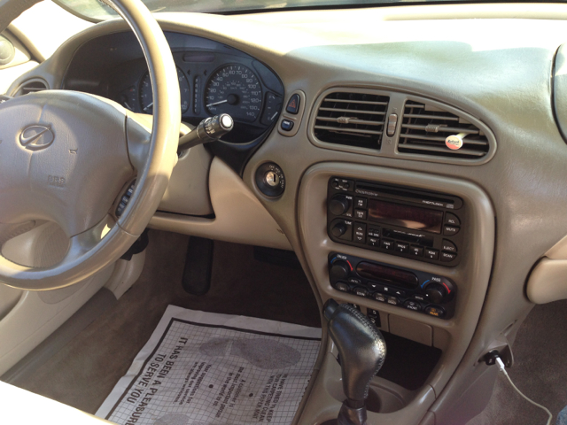 2000 Oldsmobile Intrigue S Sedan