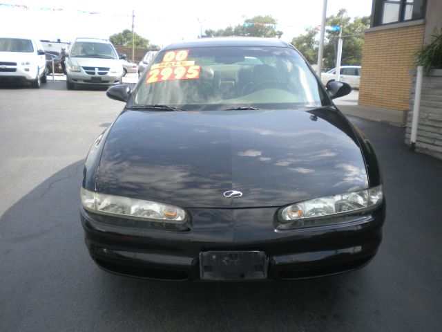 2000 Oldsmobile Intrigue FWD 4dr Sport