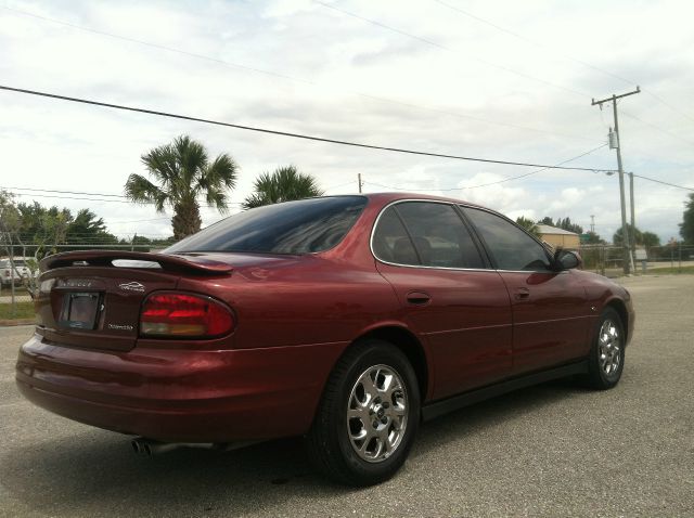 2001 Oldsmobile Intrigue S Sedan