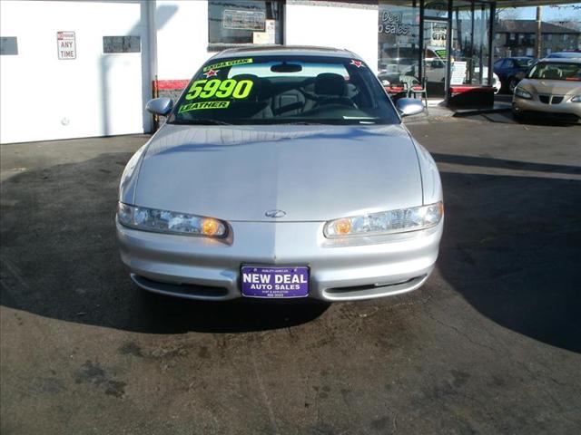 2001 Oldsmobile Intrigue S Sedan