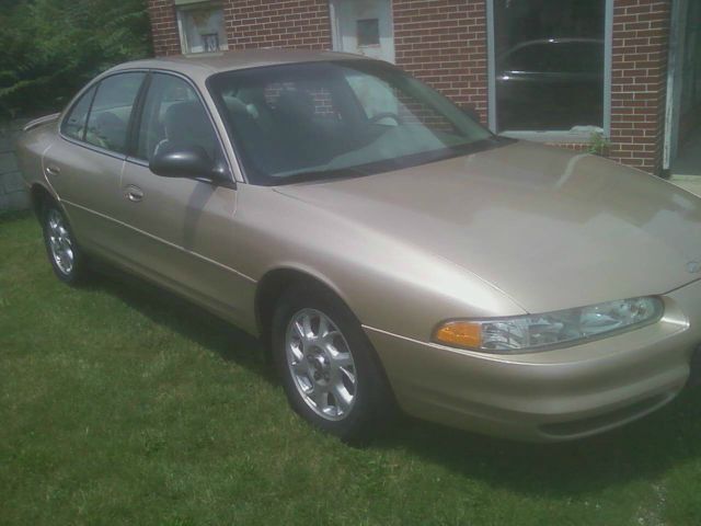 2002 Oldsmobile Intrigue Premier Nav AWD