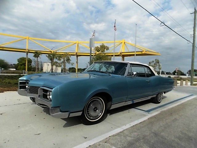 1967 Oldsmobile Ninety Eight Unknown