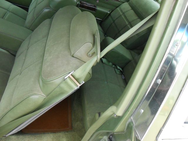 1979 Oldsmobile Ninety Eight 5DR 4WD CREW CA