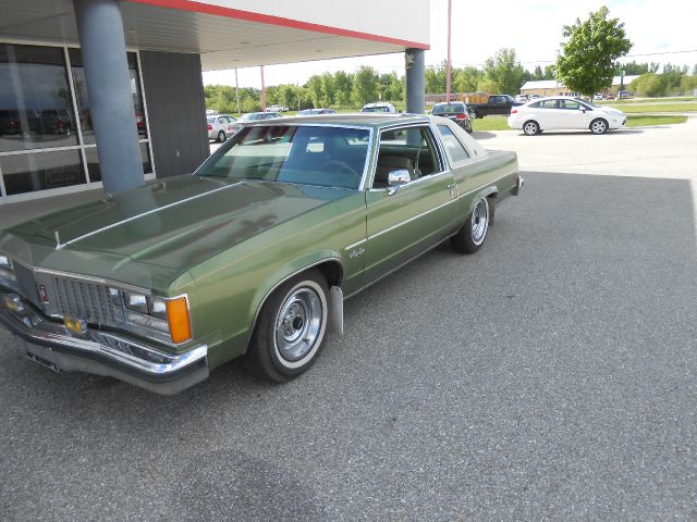 1979 Oldsmobile Ninety Eight 5DR 4WD CREW CA