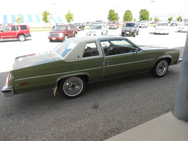 1979 Oldsmobile Ninety Eight 5DR 4WD CREW CA