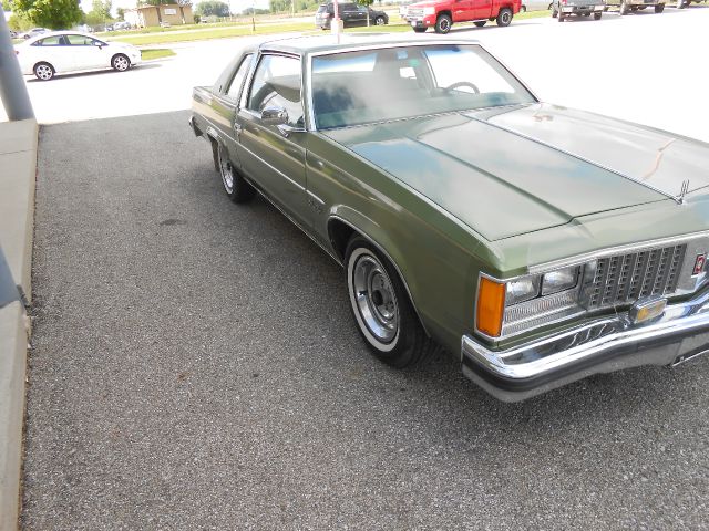 1979 Oldsmobile Ninety Eight 5DR 4WD CREW CA