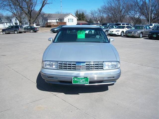 1991 Oldsmobile Ninety Eight Deluxe Sport