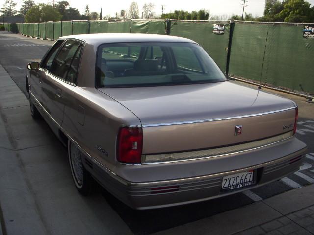 1991 Oldsmobile Ninety Eight Deluxe Sport