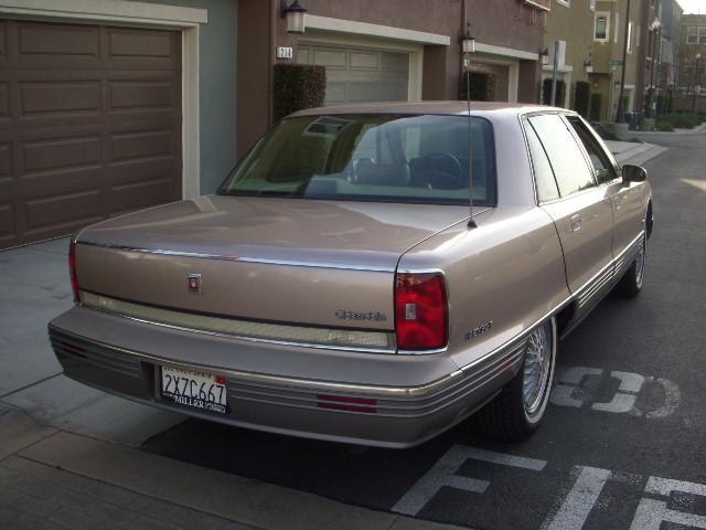 1991 Oldsmobile Ninety Eight Deluxe Sport