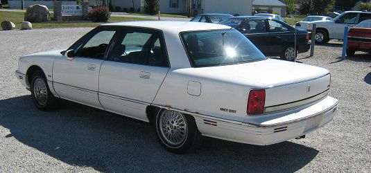 1992 Oldsmobile Ninety Eight Deluxe Sport