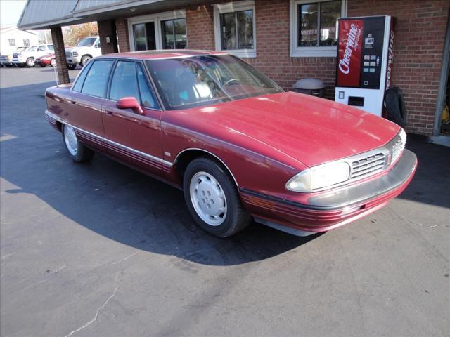 1994 Oldsmobile Ninety Eight Deluxe Sport