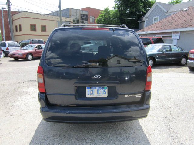 2000 Oldsmobile Silhouette S Sedan