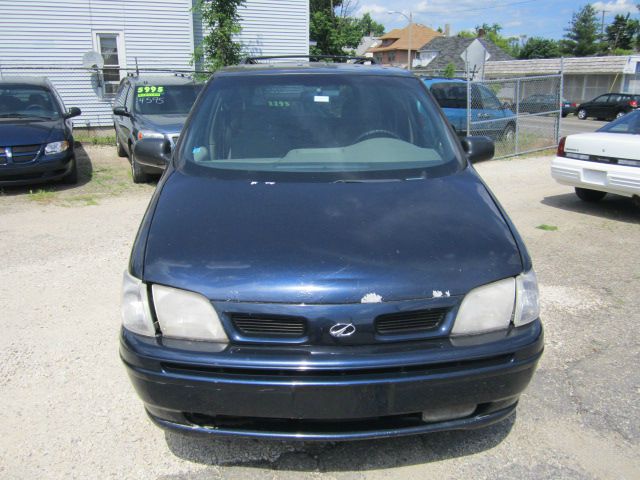 2000 Oldsmobile Silhouette S Sedan