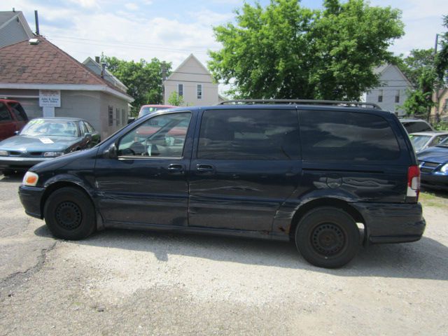 2000 Oldsmobile Silhouette S Sedan