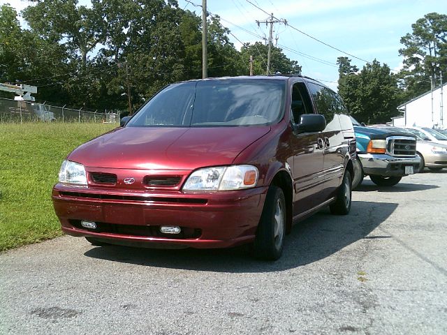 2000 Oldsmobile Silhouette S Sedan