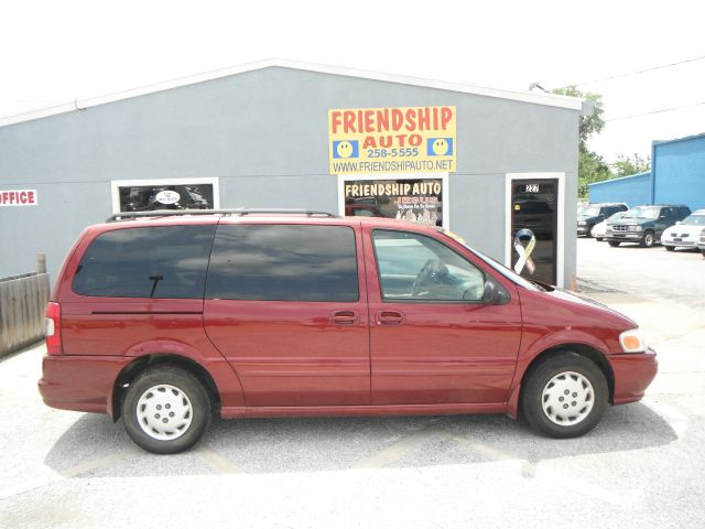 2001 Oldsmobile Silhouette S Sedan