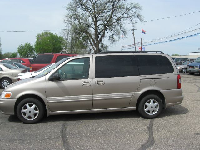 2001 Oldsmobile Silhouette S Sedan