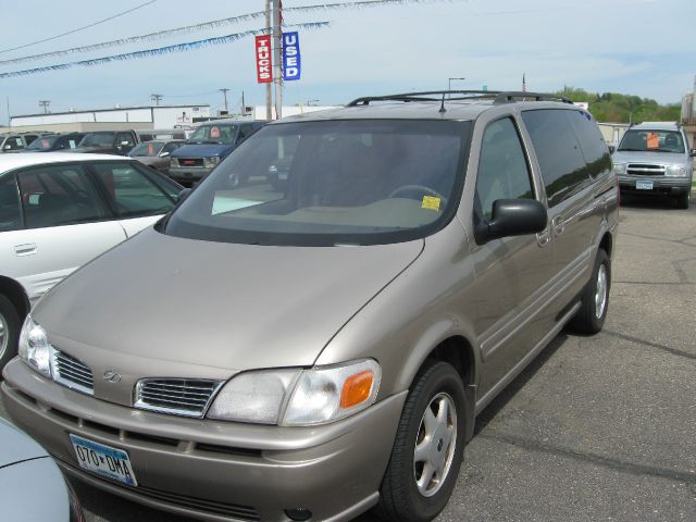 2001 Oldsmobile Silhouette S Sedan