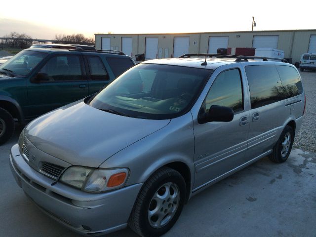 2002 Oldsmobile Silhouette EXL 7 Passenger AWD