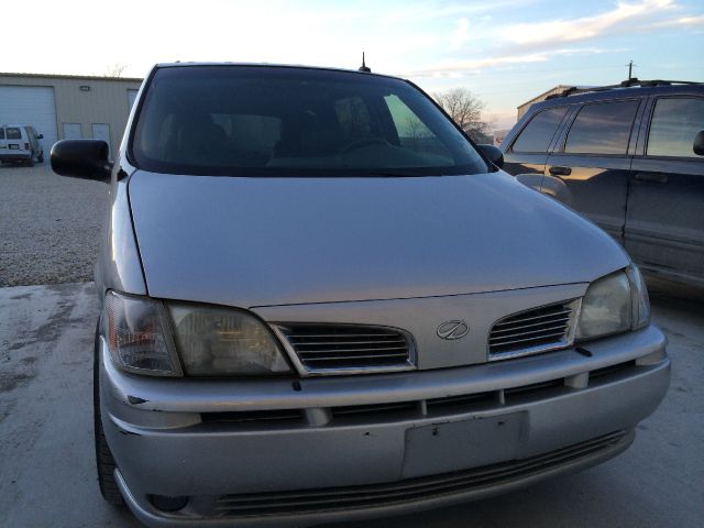 2002 Oldsmobile Silhouette EXL 7 Passenger AWD