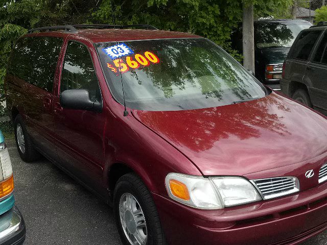 2003 Oldsmobile Silhouette S Sedan