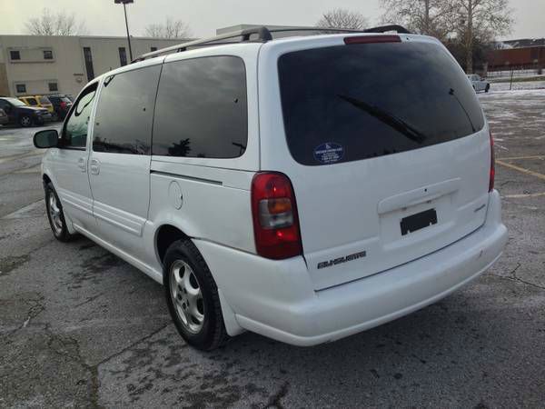 2003 Oldsmobile Silhouette S Sedan