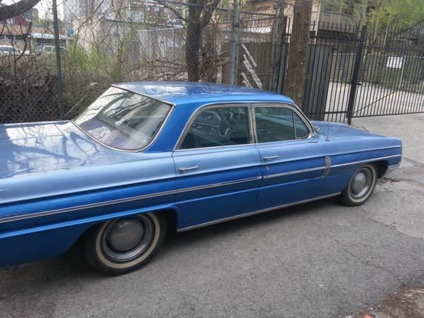 1961 Oldsmobile Super 88 Unknown