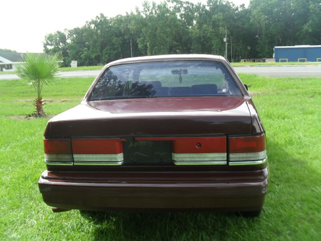 1991 Plymouth Acclaim Base