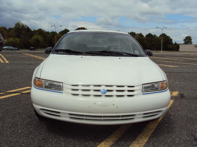 1997 Plymouth Breeze Base