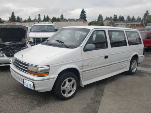 1992 Plymouth Grand Voyager Loaded Up