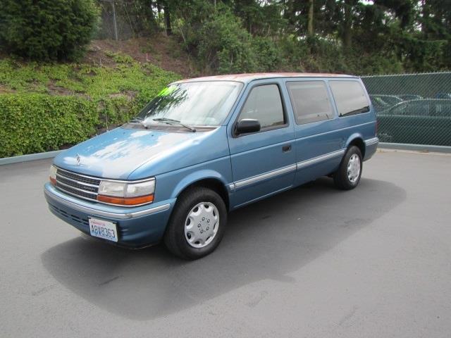 1993 Plymouth Grand Voyager SE