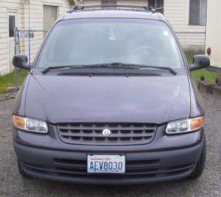 1996 Plymouth Grand Voyager SE