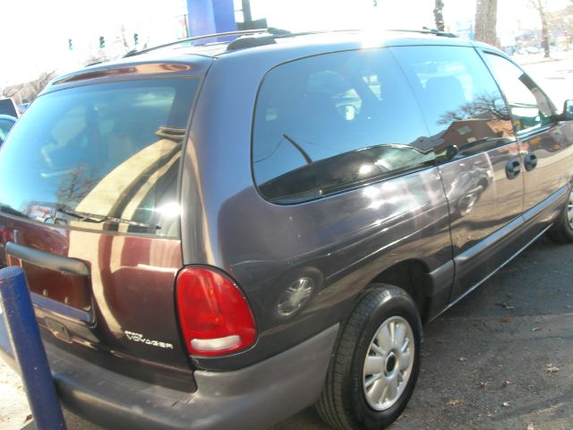 1996 Plymouth Grand Voyager Unknown