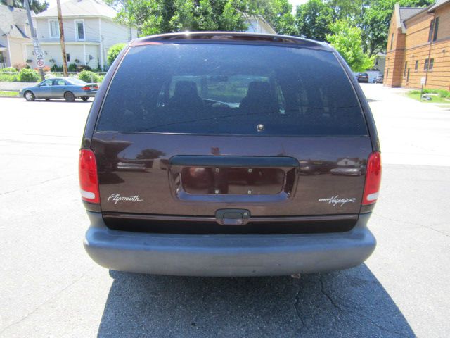 1997 Plymouth Grand Voyager Unknown