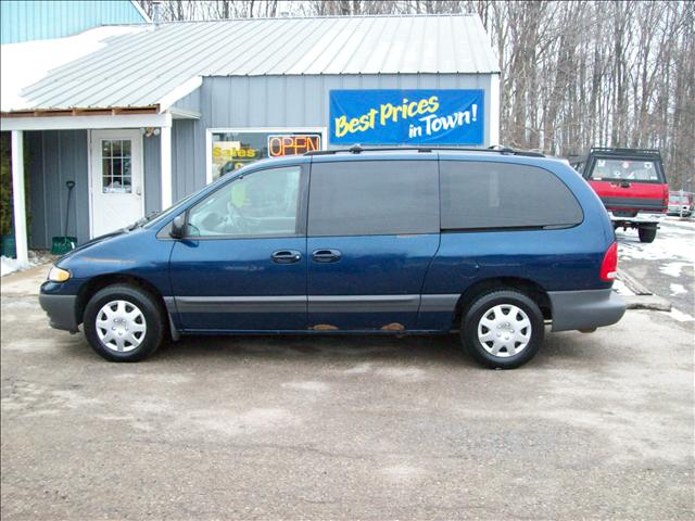 2000 Plymouth Grand Voyager SE