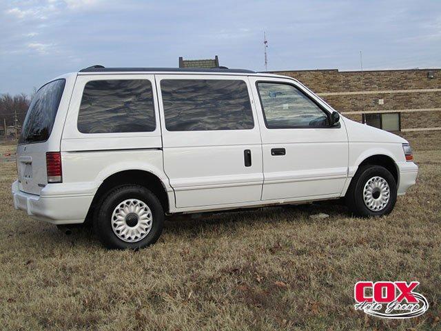 1995 Plymouth Voyager Base