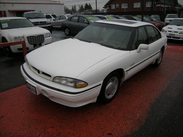 1992 Pontiac Bonneville 4DR Limited AWD