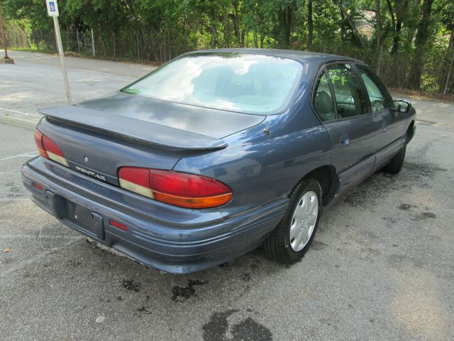 1994 Pontiac Bonneville SE