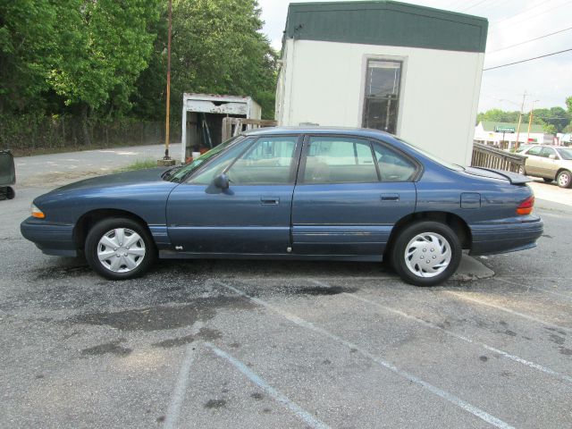 1994 Pontiac Bonneville SE