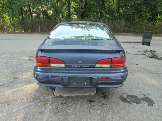 1994 Pontiac Bonneville SE