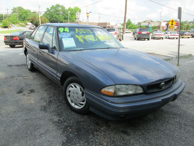 1994 Pontiac Bonneville SE