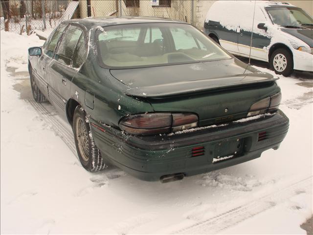 1995 Pontiac Bonneville 4DR Limited AWD