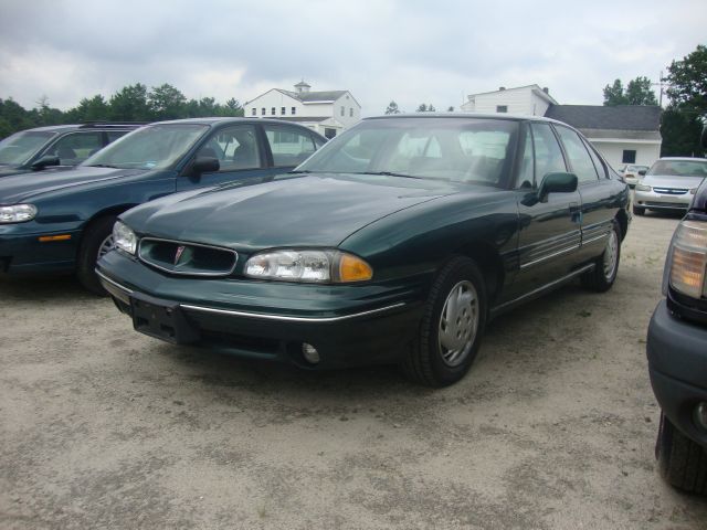 1996 Pontiac Bonneville SE