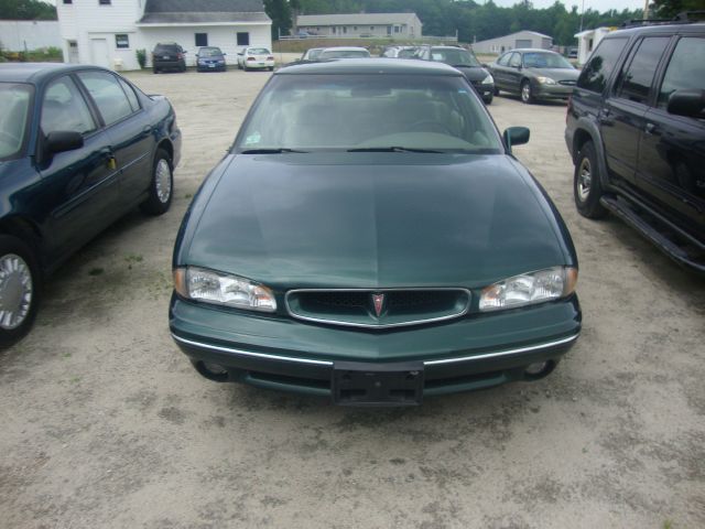 1996 Pontiac Bonneville SE