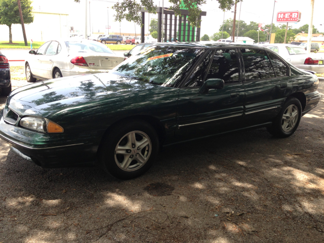 1997 Pontiac Bonneville SE